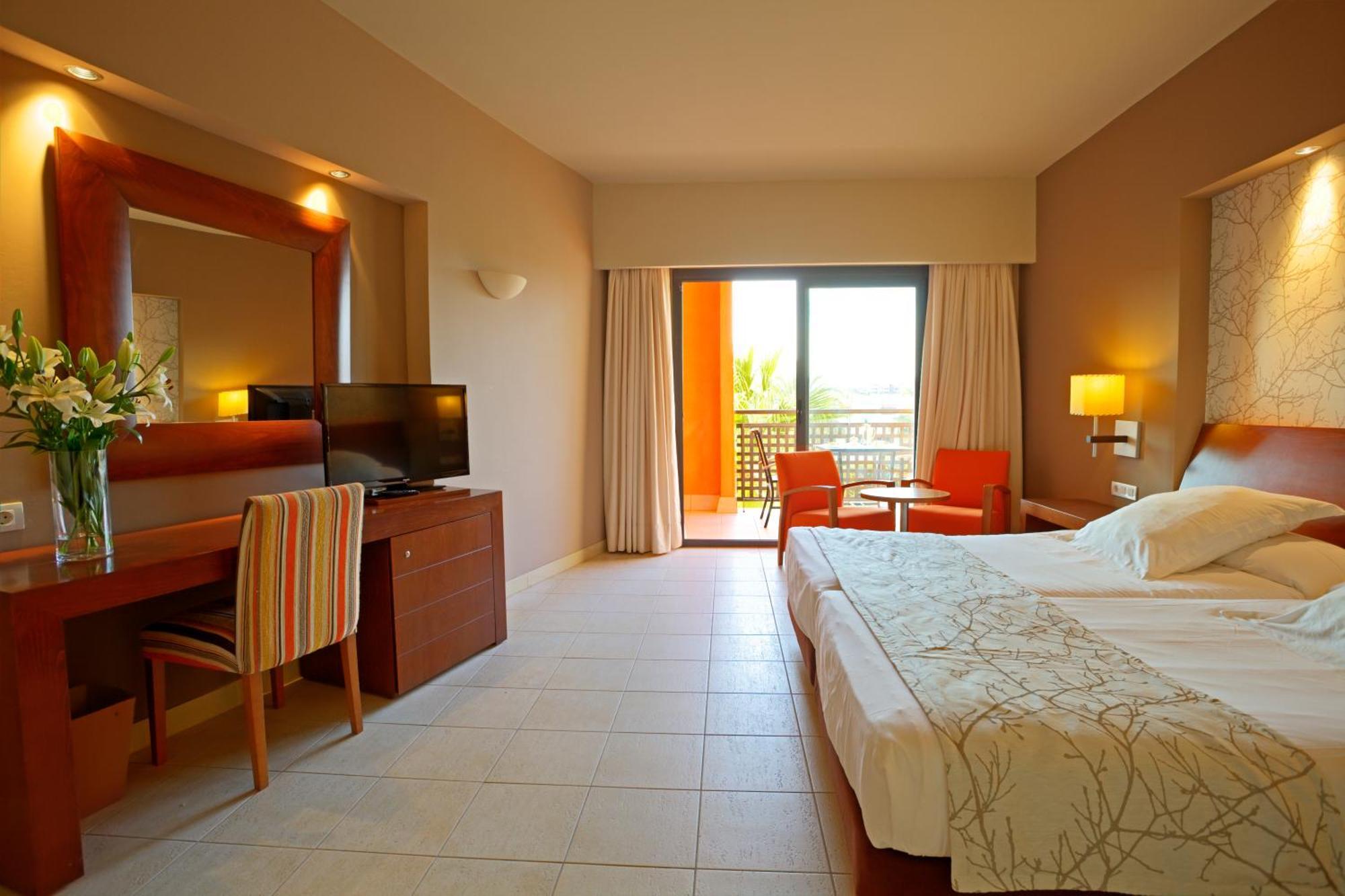Twin Room Golf View